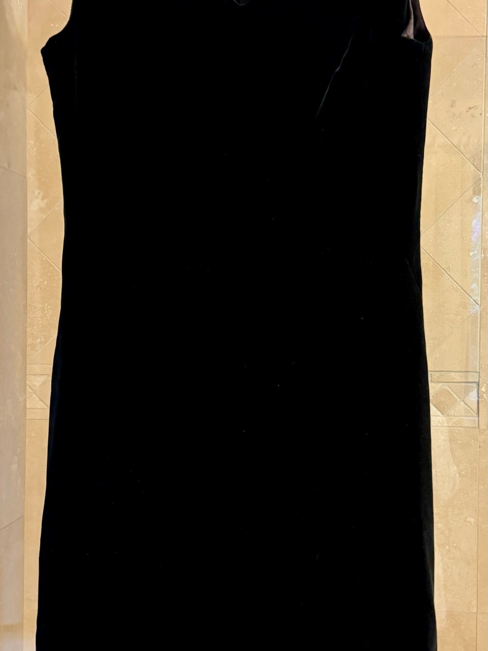Classic Black Velvet Sleeveless Dress